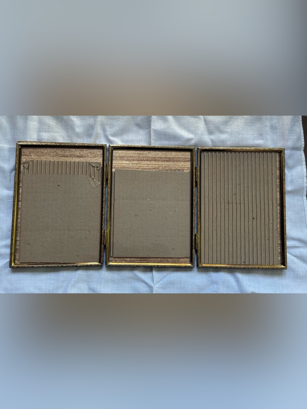 ✨Vintage 3 Panelled Hinged Metal & Glass Picture Frames - 80s 90s MCM